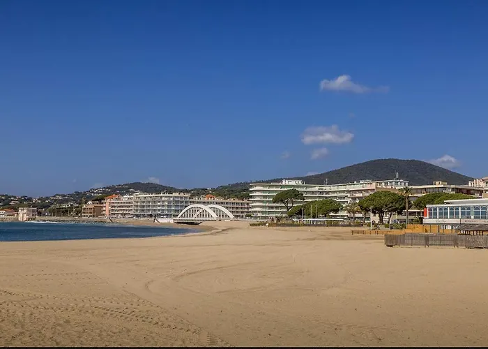 Anna Grande Vue Mer サント・マキシム