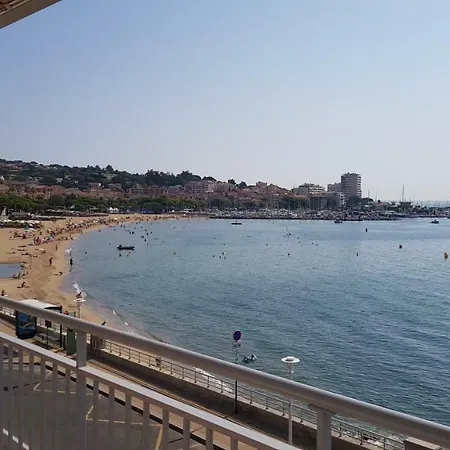 Anna Grande Vue Mer Daire *