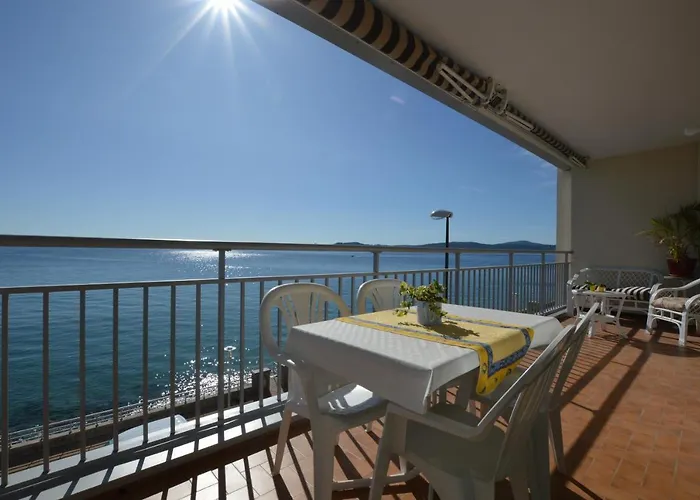 Anna Grande Vue Mer Sainte-Maxime